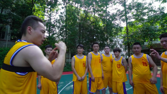 谭木匠残障匠人将走进中国最大艺术学府 与年轻学子切磋木艺