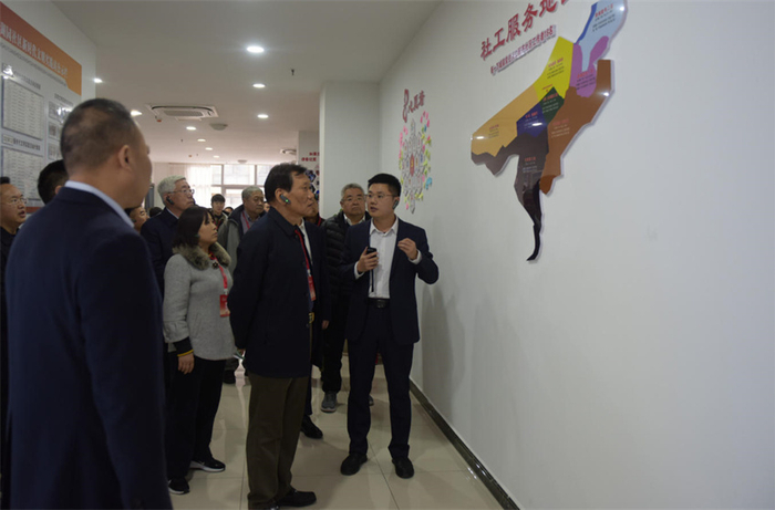 社会服务创新好，革命老区振兴快