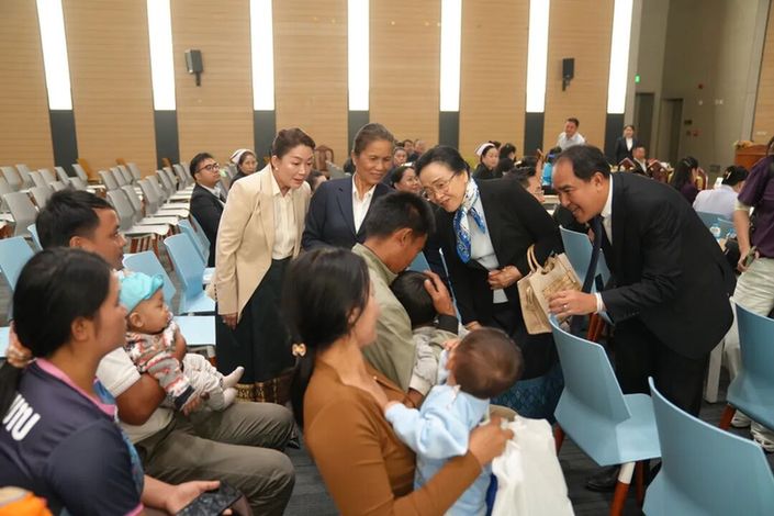 跨越山海，再筑澜湄合作新篇章——“母亲微笑行动”在老挝万象开展唇腭裂儿童义诊活动