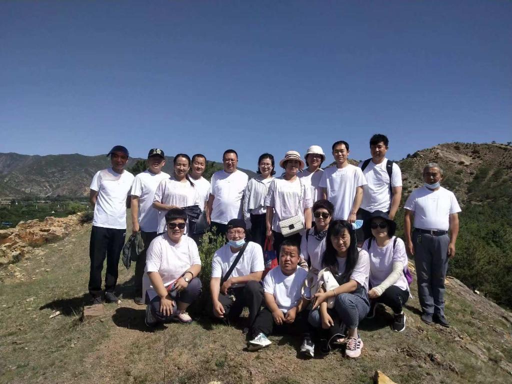 这些“特殊”的人是“幸福印刷师”：一个33年的暖心故事