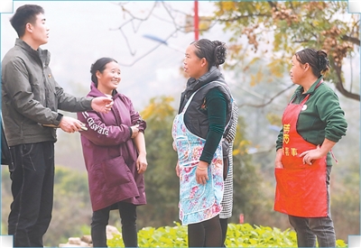 接茬干 不松劲——党员干部话常态化精准帮扶