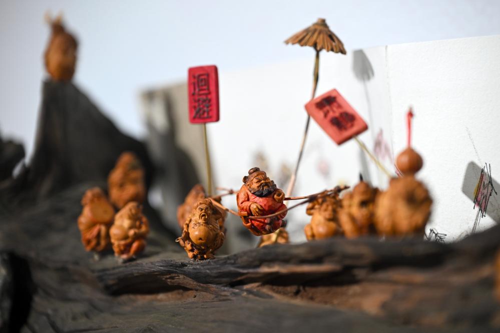 辽宁省残疾人非遗文创作品展在故宫开幕