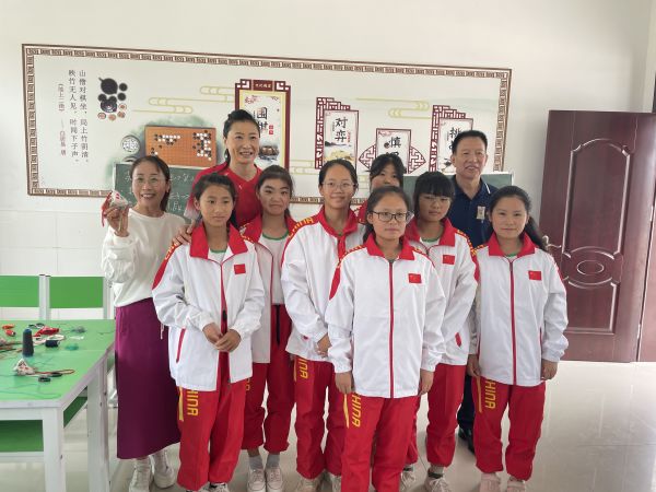 奥运冠军张宁走进益海助学中心 传递奥运精神助力乡村体育振兴