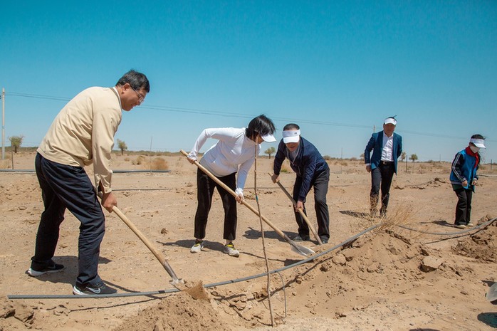 “小树苗”计划启动仪式在内蒙古举行