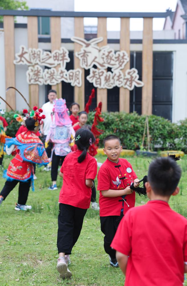 乡村小学开启乡土特色非遗课程