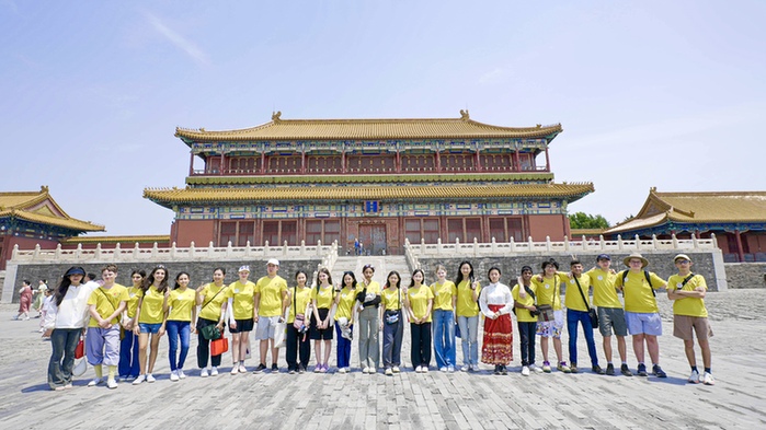 友谊的桥梁 文化的使者——“文化小大使”在中国体验传统与现代交融之美