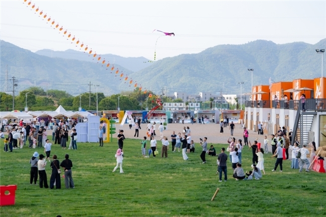 “红帆蓝海”扬起共富风帆 缪家村“风筝+牡蛎”绘就乡村振兴新图景