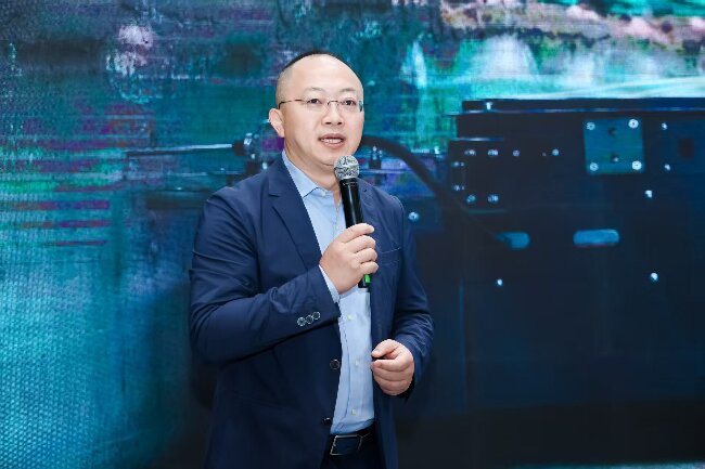 佳沃天河机器人跨界融合，助力舍饲羊健康养殖提质增效