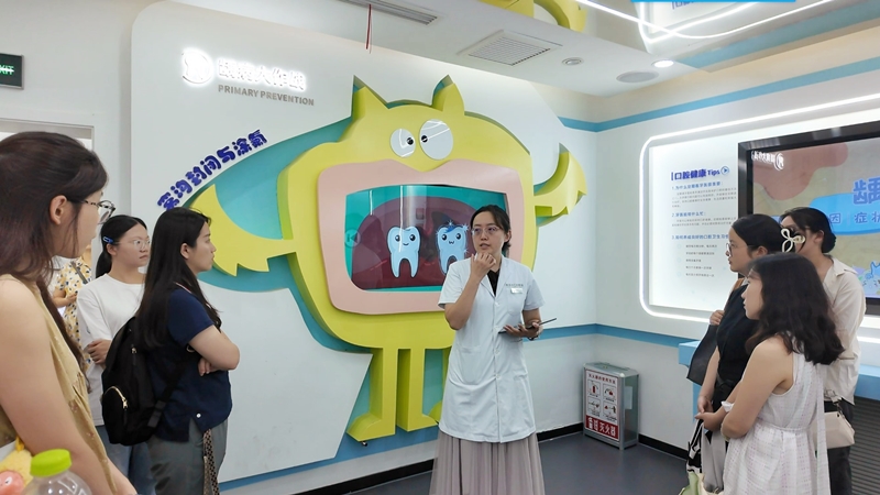 在山海之间感悟健康科普的青春力量——2025年大学生健康科普夏令营走进青岛