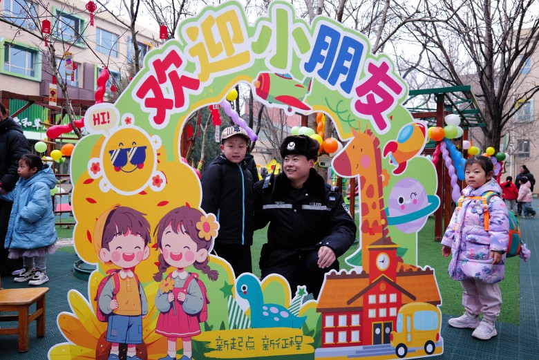 构建“全链条护学体系” 夯实校园安全屏障