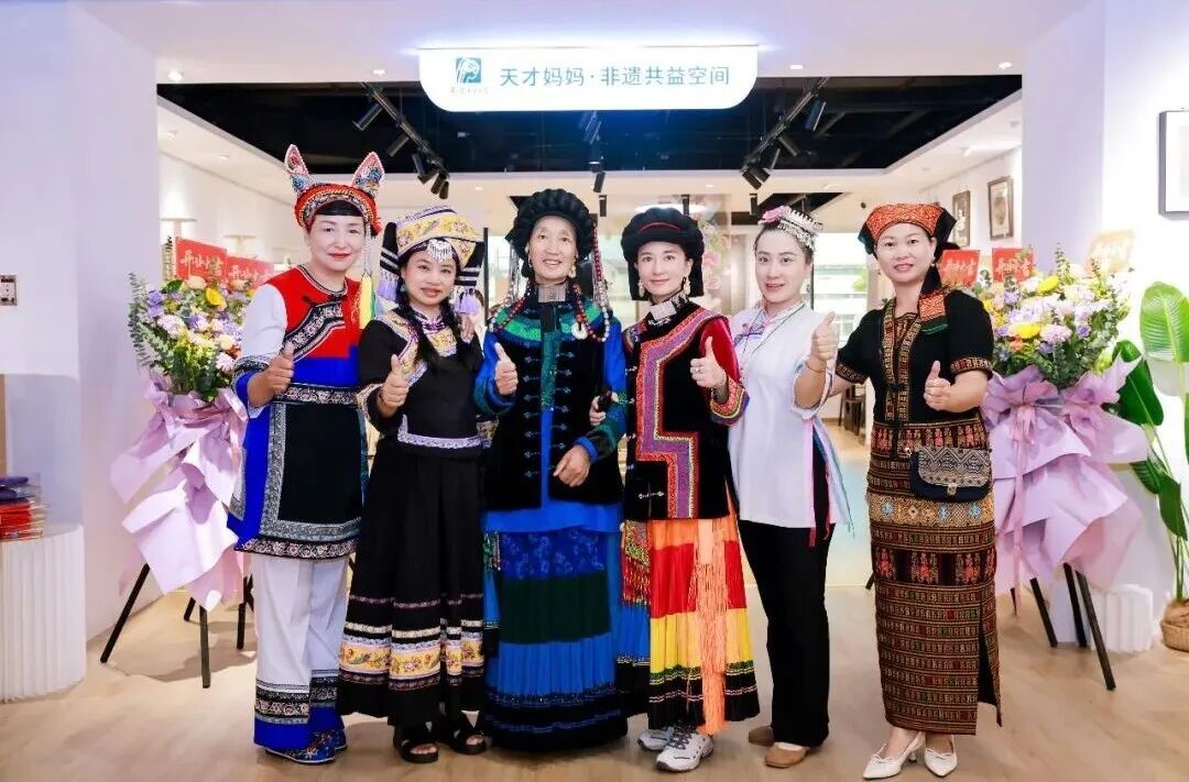 天才妈妈携手北京工美,共创非遗消费公益融合新场景 天才妈妈携手北京工美,共创非遗消费公益融合新场景
