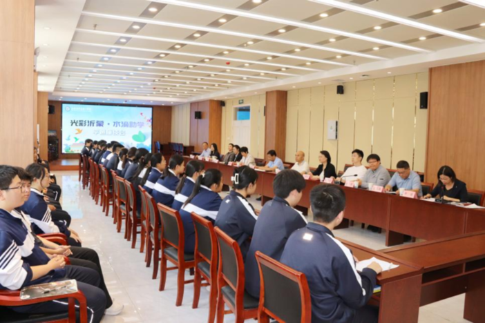 水滴公益携手爱心人士持续为临沂学子提供助学金支持